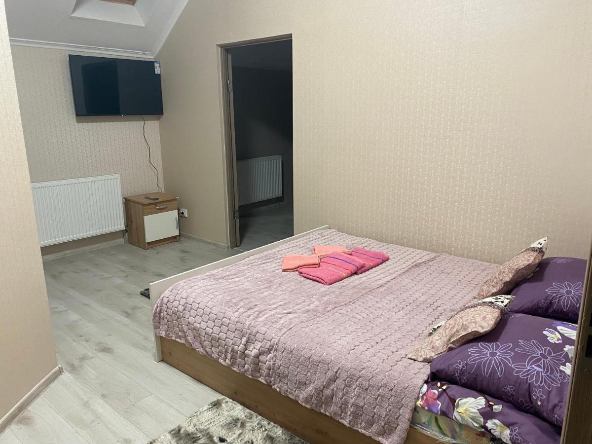 Катерина Hotel Chynadiyovo Ngoại thất bức ảnh