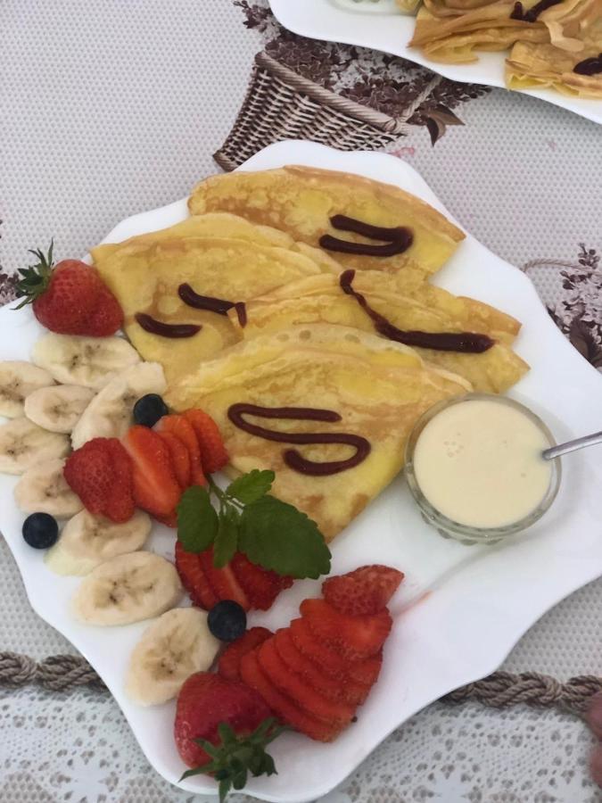Катерина Hotel Chynadiyovo Ngoại thất bức ảnh